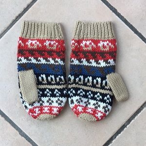 NWOT knit mittens